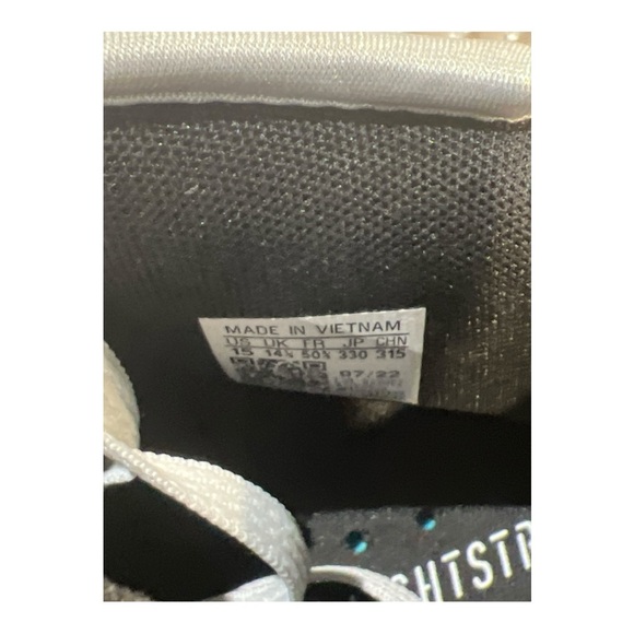 Adidas D.O.N. Issue #4 White Grey GY6509 Kicks Crew Men’s Shoes Size 15. - Picture 6 of 6